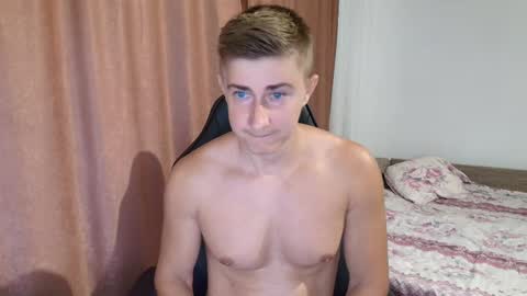 todhorny987 online show from 02.13.25