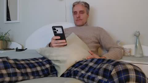 Snapshot of toffmen chatting on 12.26.24 Daniel Bisexual uncut 20cm online show from 12.26.24