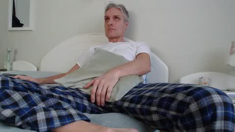 Snapshot of toffmen chatting on 02.08.25 Daniel Bisexual uncut 20cm online show from 02.08.25