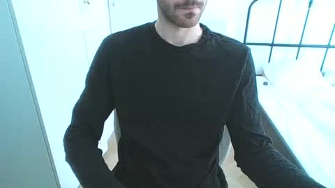 Snapshot of toja112 chatting on 02.04.25 Martin online show from 02.04.25