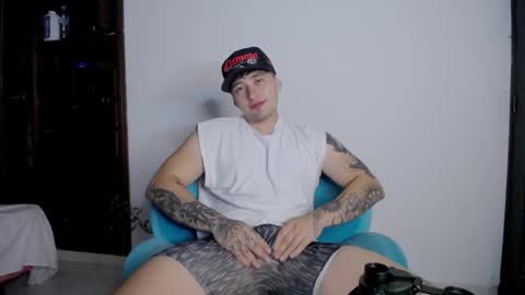 tojiheria online show from 11.30.25