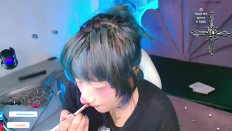 toky         online show from 10.17.25