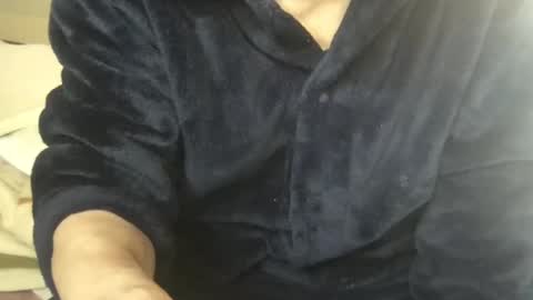 Snapshot of tokyo2024 chatting on 12.09.24 small man online show from 12.09.24