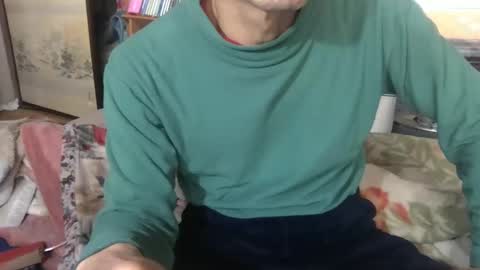 Snapshot of tokyo2024 chatting on 01.27.25 small man online show from 01.27.25