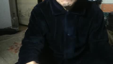 small man online show from 01.07.26