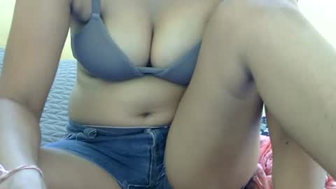 Snapshot of tokyo_indian chatting on 09.22.25 Tokyo online show from 09.22.25