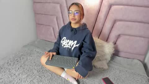 tokyo_royal online show from 02.03.26