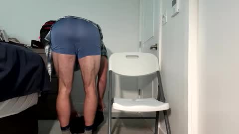 Snapshot of tokyodude12 chatting on 10.28.25 The Beekeeper online show from 10.28.25