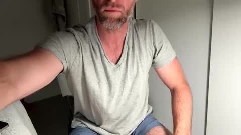 The Beekeeper online show from 04.19.26