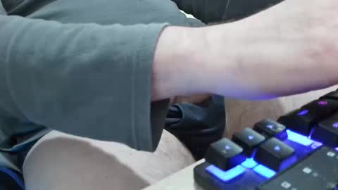 toloneo1 online show from 04.04.26