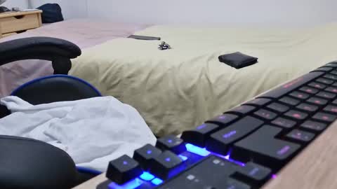 toloneo1 online show from 04.07.26