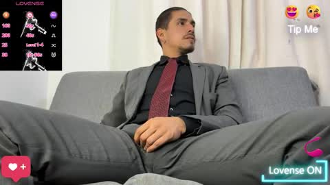 Snapshot of tom_blunt96 chatting on 02.19.26 TOM online show from 02.19.26