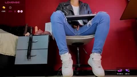 Tom online show from 10.29.25