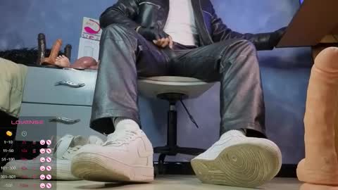 Tom online show from 02.26.26