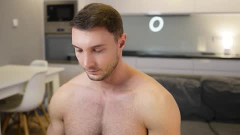 Snapshot of tom_fordd chatting on 11.19.25 Tom online show from 11.19.25