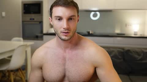 Snapshot of tom_fordd chatting on 12.15.25 Tom online show from 12.15.25