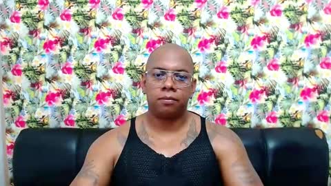 Snapshot of tom_miller chatting on 01.28.25 Tom Miller online show from 01.28.25