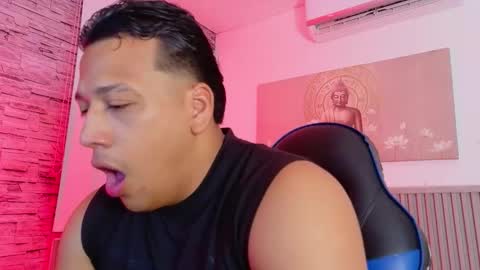 Tom muscle1 online show from 02.19.26