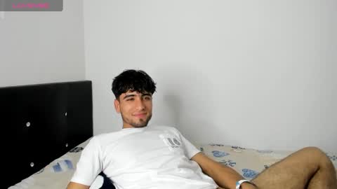 tom online show from 03.12.25