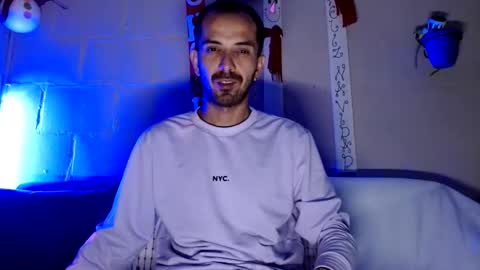 tomas gerauld. make me happy with 10000 tokens online show from 01.03.25