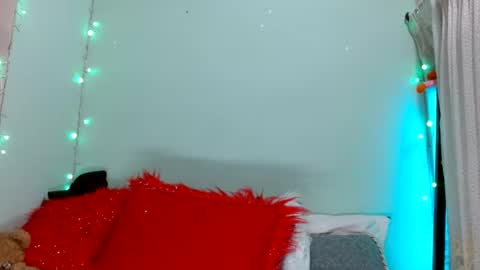 tomas gerauld. make me happy with 10000 tokens online show from 07.20.26