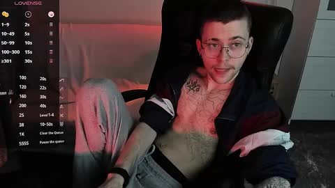 tomas_norton online show from 04.10.26