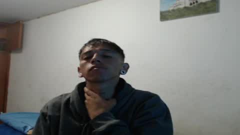 tomas_turbado_ online show from 03.25.26