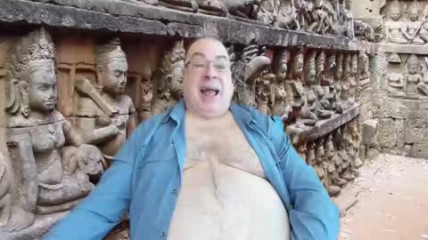 Tomaz62a online show from 11.21.25