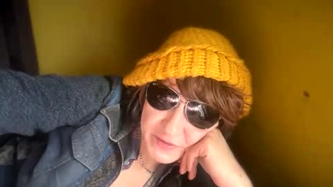 tomboy_titties online show from 01.01.25