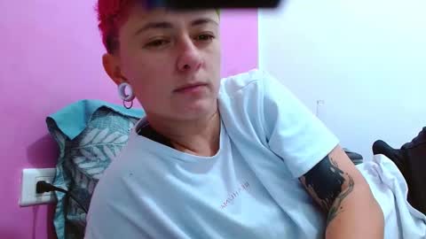 Snapshot of tomboyblue chatting on 09.16.25 Blue online show from 09.16.25