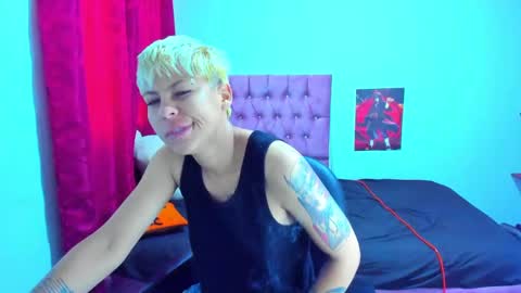 Snapshot of tomboygirl69 chatting on 01.31.25 tomboygirl69 online show from 01.31.25