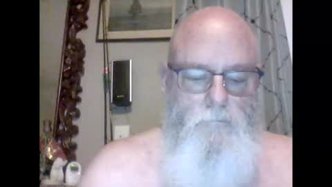 Tommie online show from 09.26.25