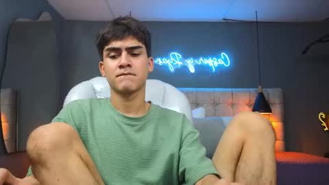 Tommy  online show from 03.05.25