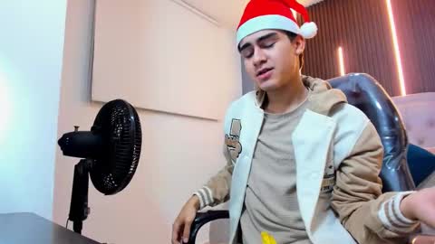 Tommy  online show from 12.02.25