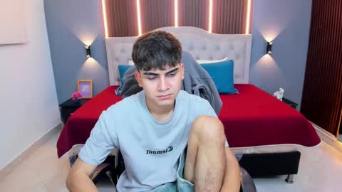 Tommy  online show from 02.12.26