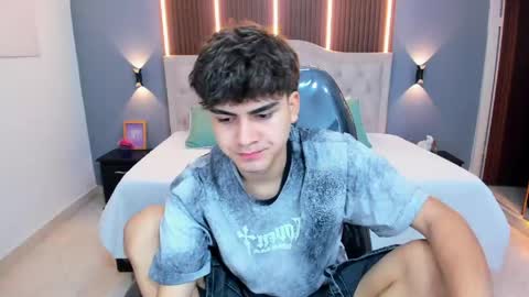 Tommy  online show from 04.18.26