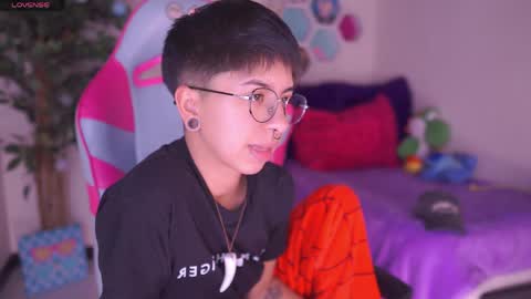 Blue  online show from 04.09.26