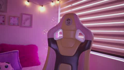 Blue  online show from 05.14.26