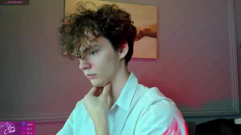 Snapshot of tommy_jamm chatting on 02.10.25 Tommy online show from 02.10.25