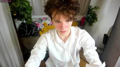 Snapshot of tommy_jamm chatting on 02.26.25 Tommy online show from 02.26.25