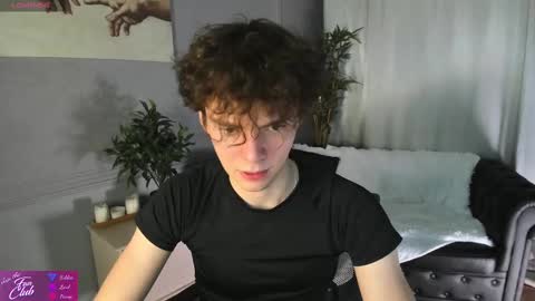 Snapshot of tommy_jamm chatting on 03.06.25 Tommy online show from 03.06.25