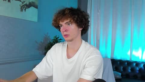 Snapshot of tommy_jamm chatting on 10.13.25 Tommy online show from 10.13.25