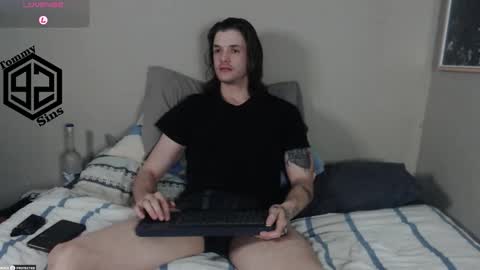 Tommy Sins online show from 10.15.25