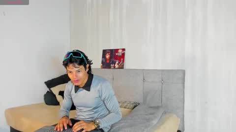 tommyhot7 online show from 06.08.26