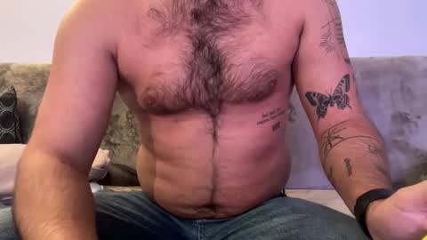 tommyjay32 online show from 11.18.25