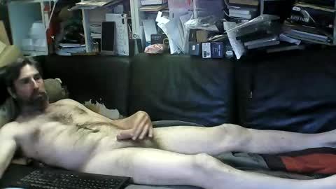 Snapshot of tommyromer chatting on 06.01.26 Robin online show from 06.01.26