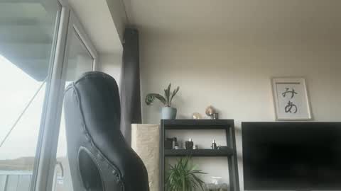 Thomas Fit online show from 10.27.25