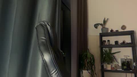 Thomas Fit online show from 11.02.25