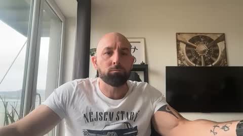 Thomas Fit online show from 11.10.25