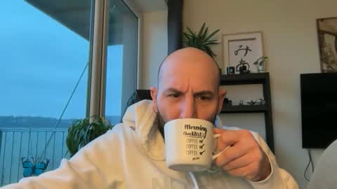 Thomas Fit online show from 12.17.25